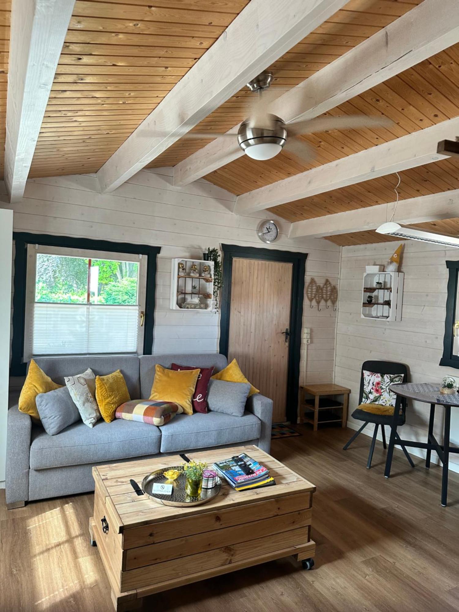 Villa Neu! Ferienhuette Tiny House Schoningen Exterior foto